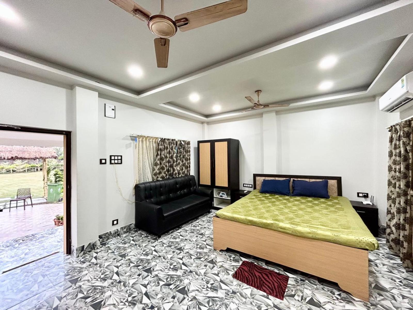 Palli Bangla Resort, Near Ruby Hospital, Anandapur 콜카타 외부 사진