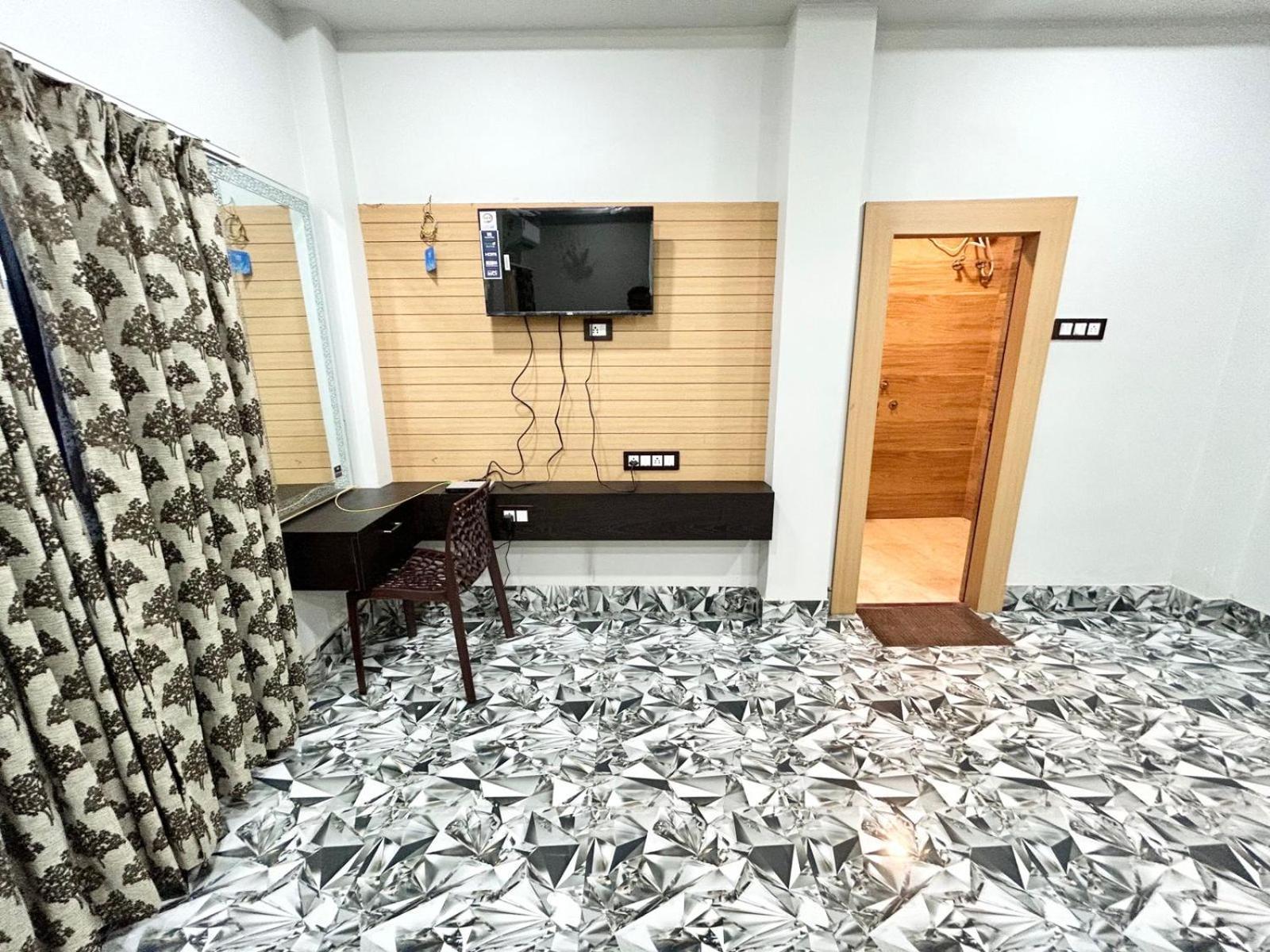 Palli Bangla Resort, Near Ruby Hospital, Anandapur 콜카타 외부 사진
