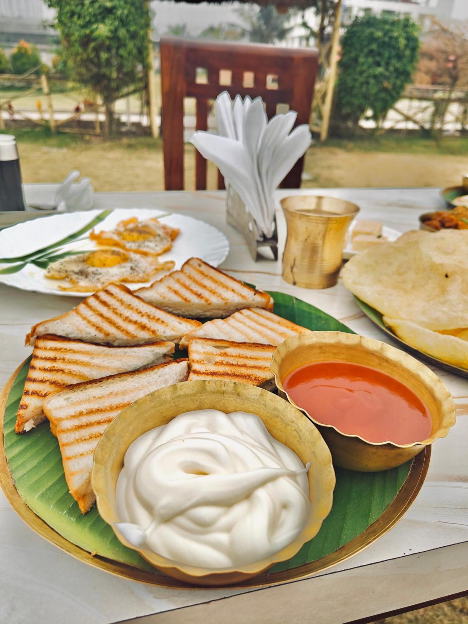 Palli Bangla Resort, Near Ruby Hospital, Anandapur 콜카타 외부 사진